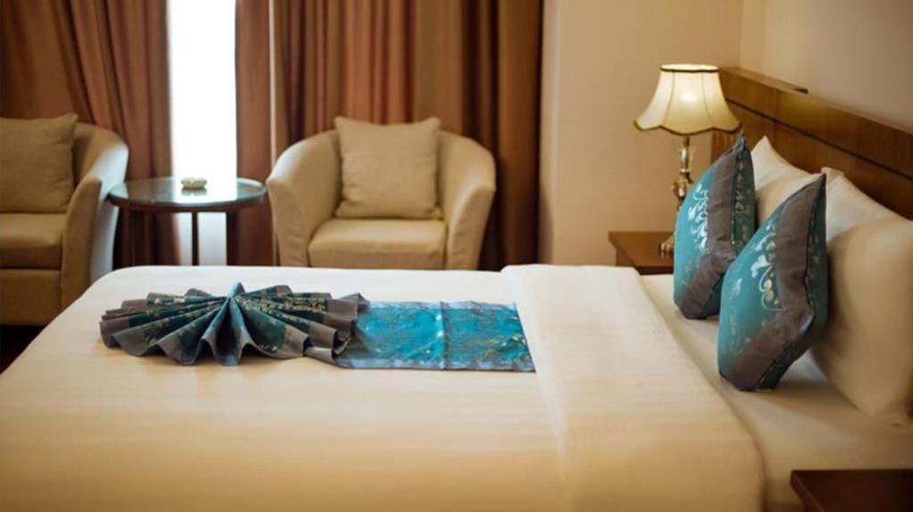 Lam Giang Hotel Vinh Eksteriør billede
