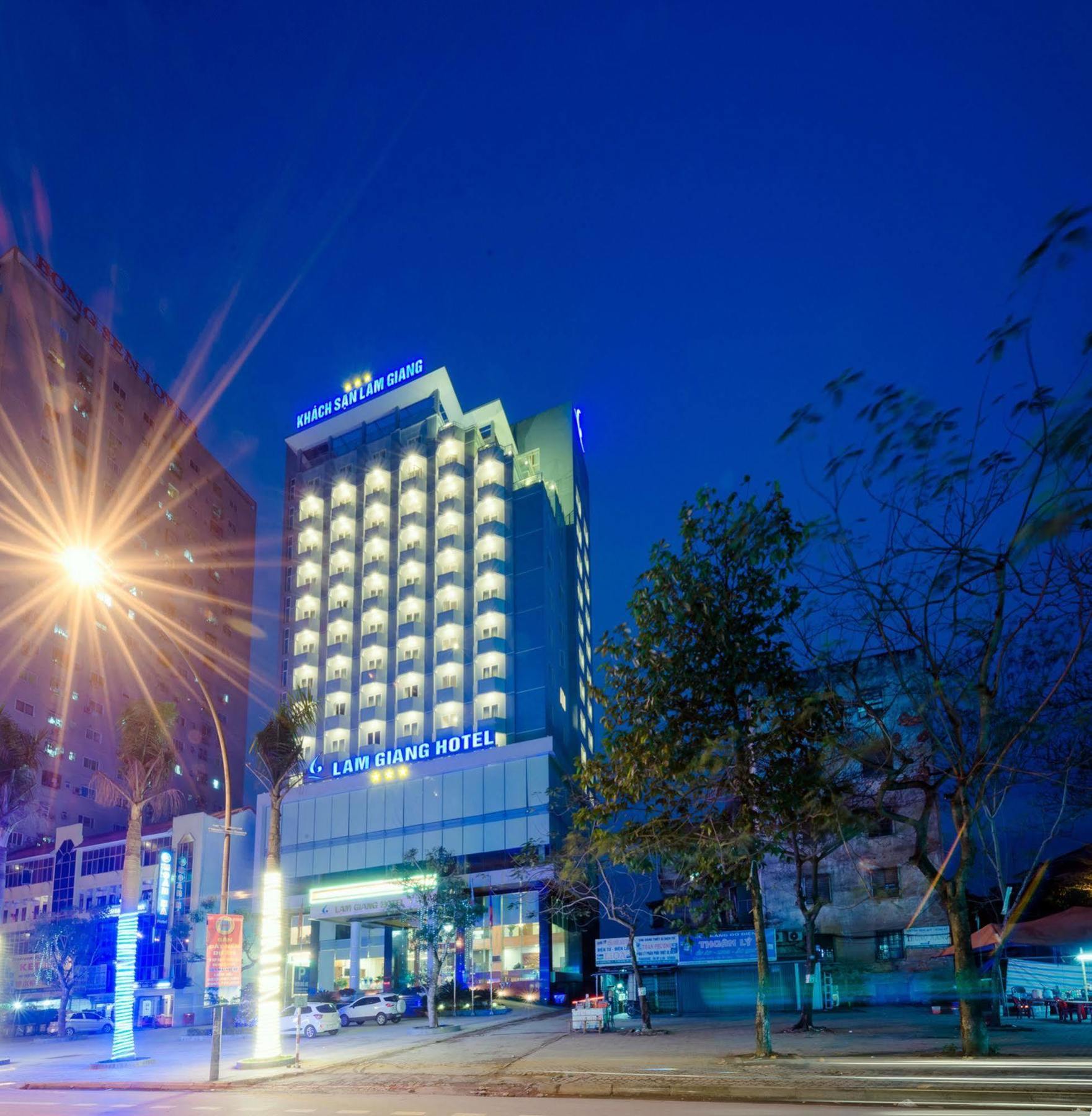 Lam Giang Hotel Vinh Eksteriør billede
