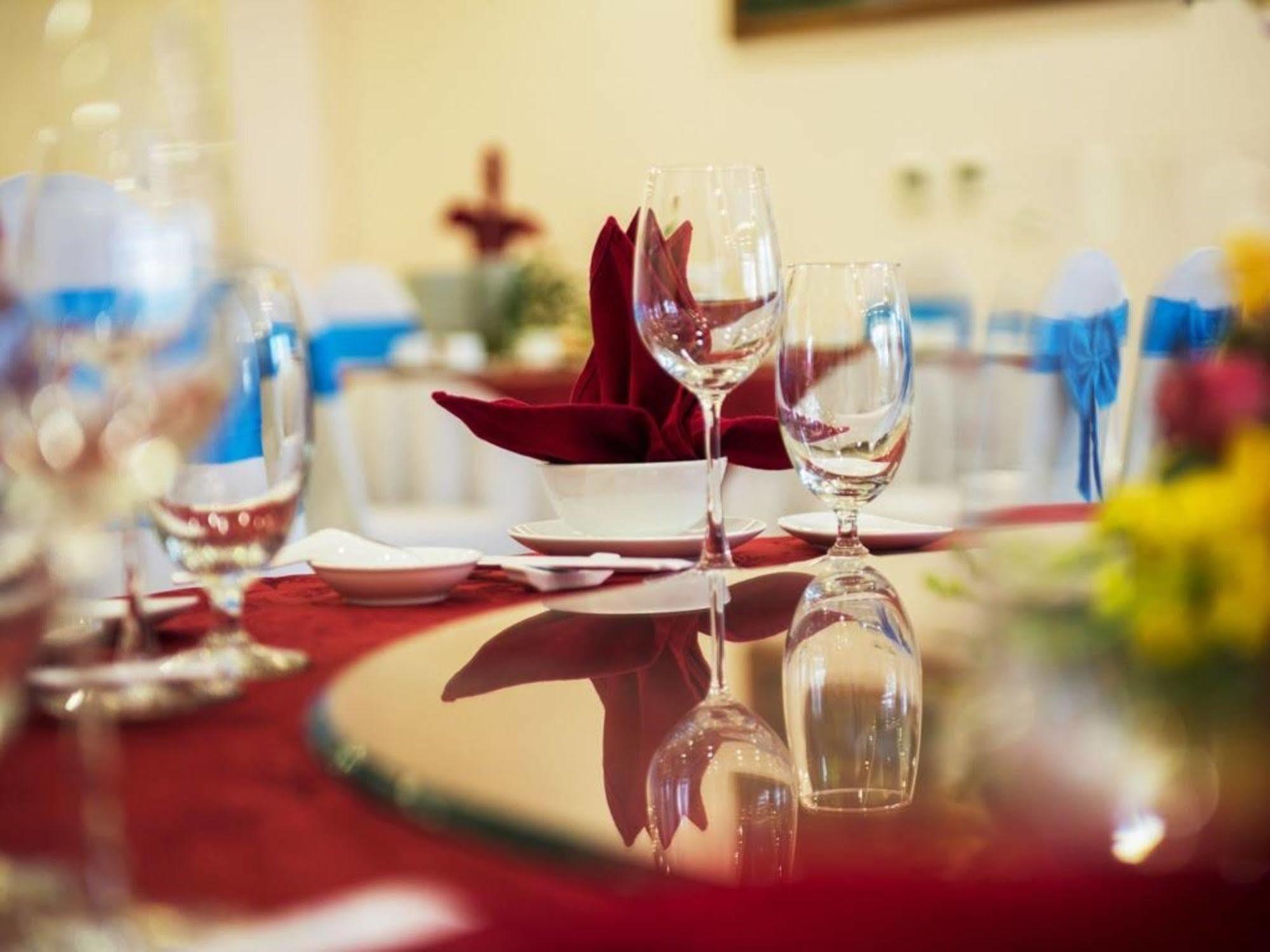 Lam Giang Hotel Vinh Eksteriør billede